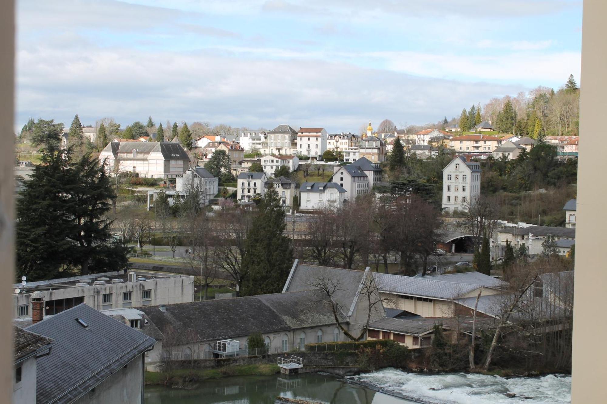 Location G&W, Tres Proche Sanctuaires Lägenhet Lourdes Exteriör bild